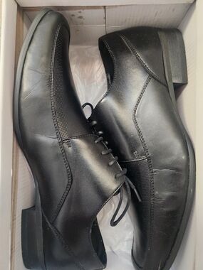 Steve Madden Men's Black Leather Lace-Up Oxfords